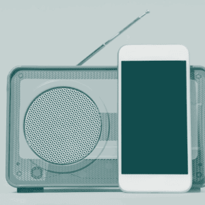 Radio set and smartphone